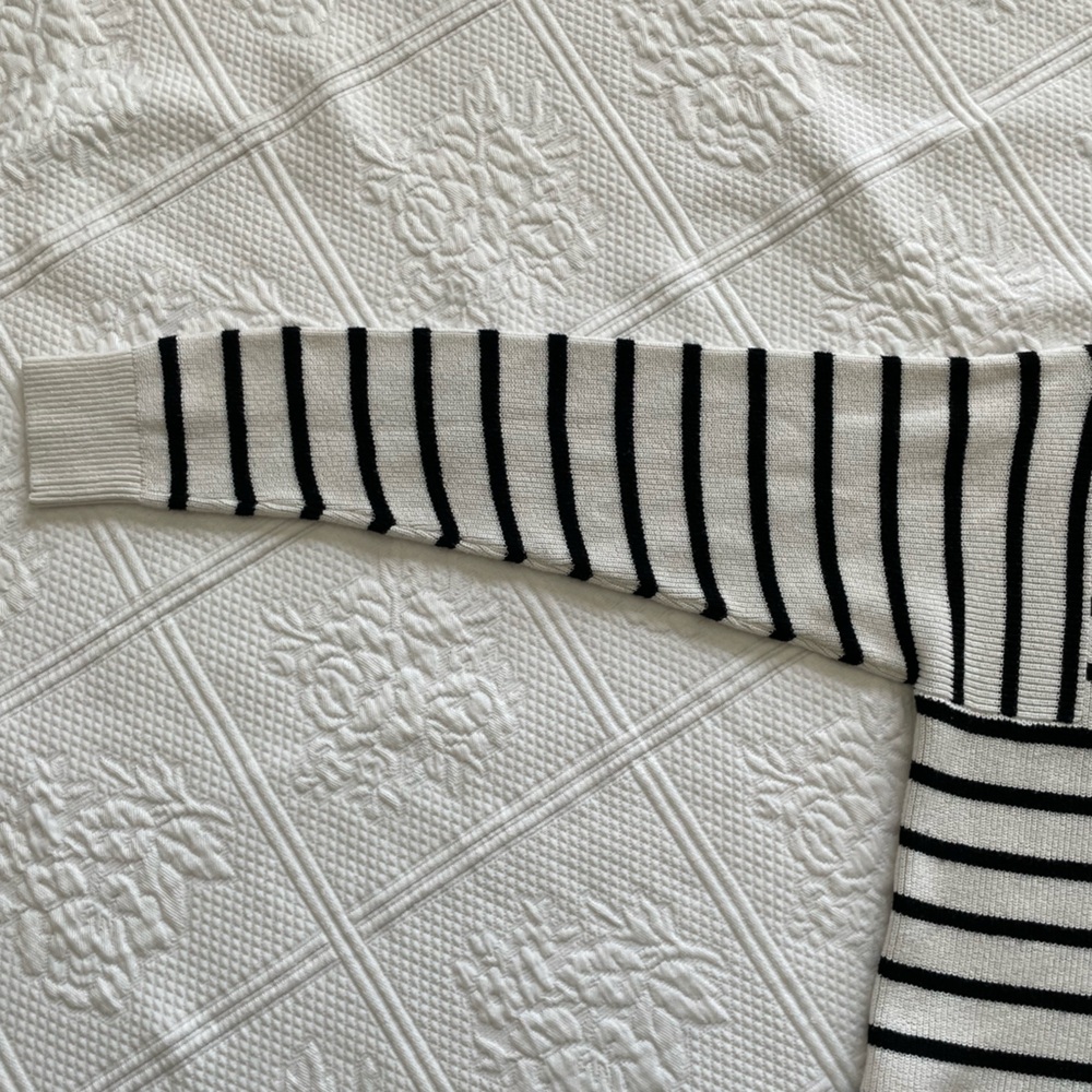 Banana Republic Crewneck Ribbed Striped Sweater Merino Wool Blend Cream Black M - Picture 10 of 14